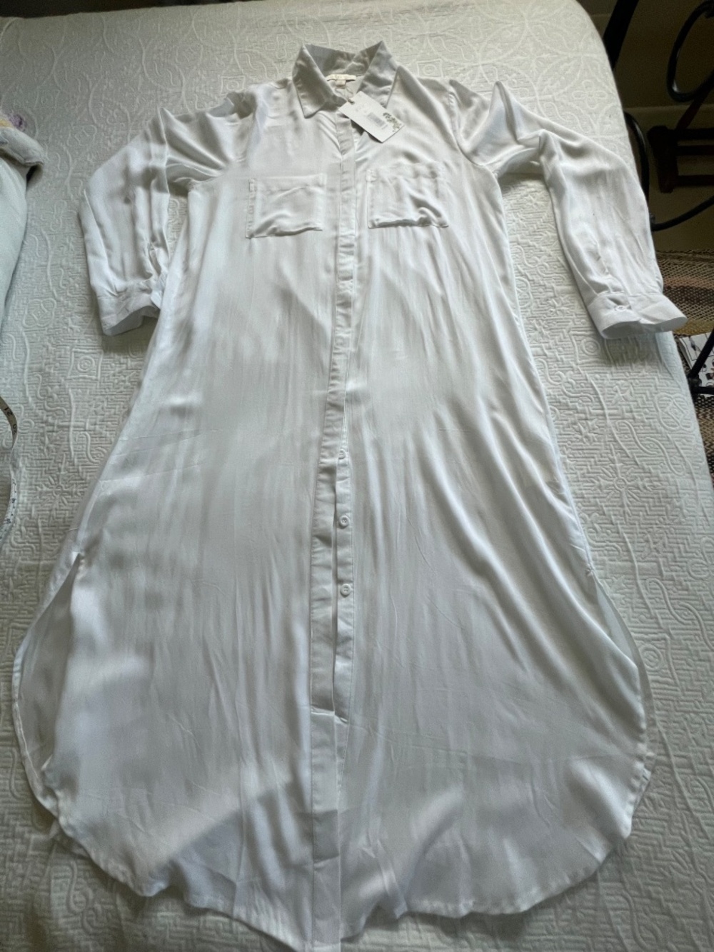 Chelsea & Violet White Long Shirt Style Coverup/Dress - Picture 10 of 15